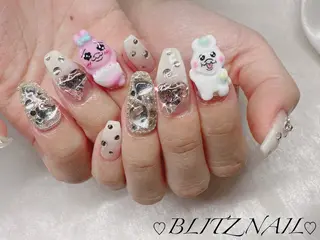 ネイル BLITZ Nail 岩田💅🏻✨のネイルデザイン