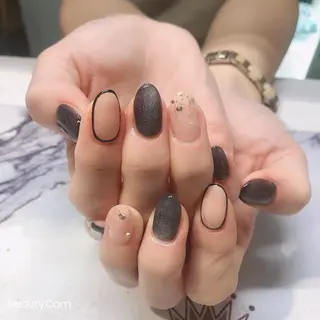 ネイル ガレンドウ 白澤 愛子のネイルデザイン