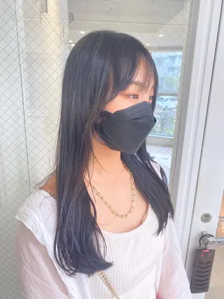 ロング 赤み消しグレージュ 🫒ｒｅｏｎのヘアスタイル