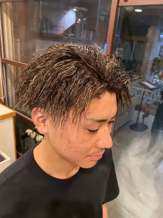 パーマ メンズ 曲がる縮毛矯正🌀 篠崎蓮　金沢文庫のヘアスタイル