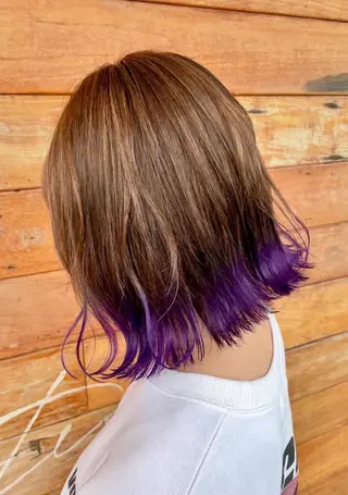 ショート カラー 青木 亜美のヘアスタイル