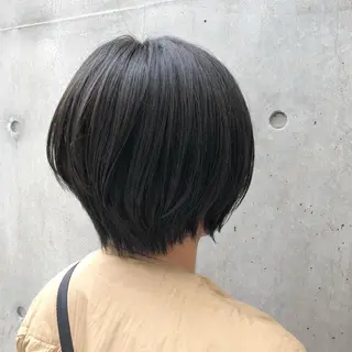 ショート カラー 暗髪とオリーブ🌿 渡辺拓人のヘアスタイル