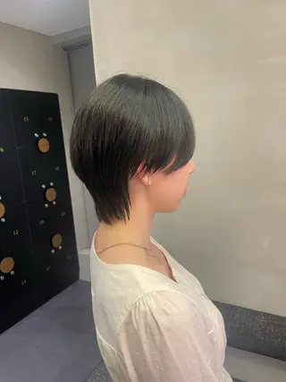 ショート ハイトーン/透明感 yuinaのヘアスタイル