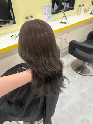 ミディアム カラー ベージュ×レイヤー 🤎横浜/miu🤎のヘアスタイル
