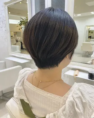 ショート カラー ヘアアレンジ マツエク・マツパ 透明感カラー🫧ヘア セット🫧松本菜月の眉毛・アイブロウイメージ