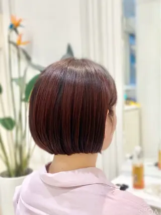 ショート カラー 骨格補正カット /マンツーマン/のヘアスタイル