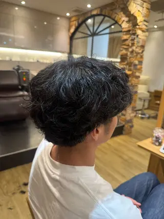 ショート パーマ メンズ 透明感カラー💜 モテ髪 空陽💙のヘアスタイル