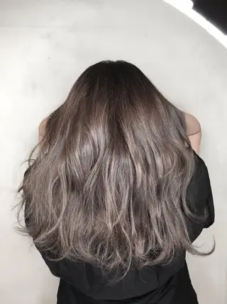 ロング 嶋崎 啓人のヘアスタイル