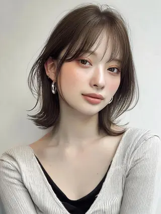 ミディアム 肥後 有紗のヘアスタイル
