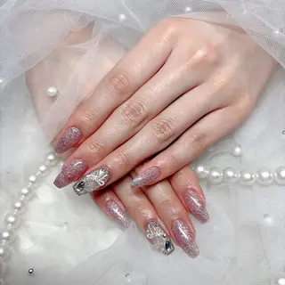 ネイル Yudia Manamiのネイルデザイン