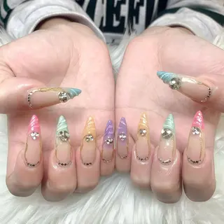 ネイル ヒユ ヒヨリのネイルデザイン