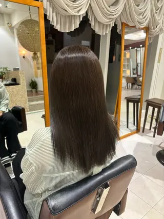 セミロング マキノ キョウカのヘアスタイル