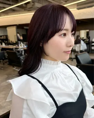 ミディアム カラー レイヤー🩰顔まわり /透明感/kanaのヘアスタイル