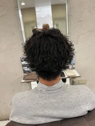 パーマ メンズ 郡山駅前メンズ特化 岩﨑大翼のヘアスタイル