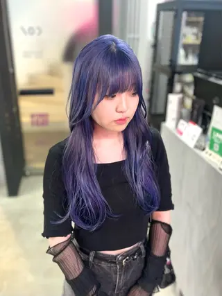 ロング ハッシュ・ウルフ🐺 小顔レイヤー松山直史のヘアスタイル