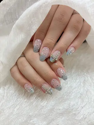 ネイル 佐藤 依娜のネイルデザイン