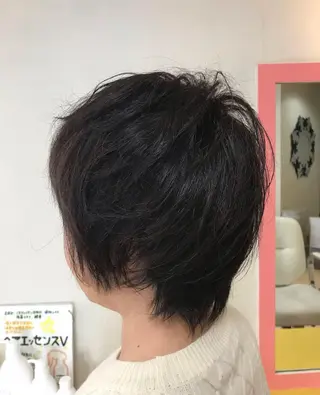 ショート カラー 横田 尚登のヘアスタイル
