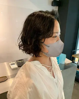 ミディアム 🐰桃山台/髪質改善 山亀のヘアスタイル