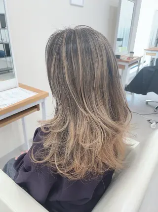 ロング カラー 【tejina】 ochiのヘアスタイル