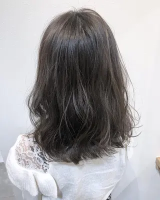 ミディアム カラー Hatanaka Airiのヘアスタイル