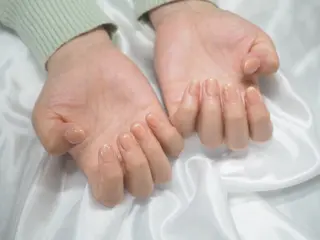 ショート 中道 彩花のネイルデザイン