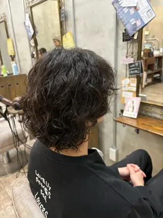 パーマ メンズ メンズ/ヘアセット/ 顔周りレイヤー/💶のヘアスタイル