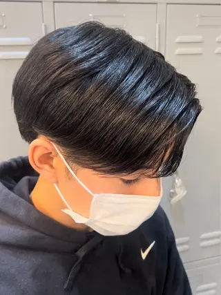 ショート メンズ おがた たくむの眉毛・アイブロウイメージ