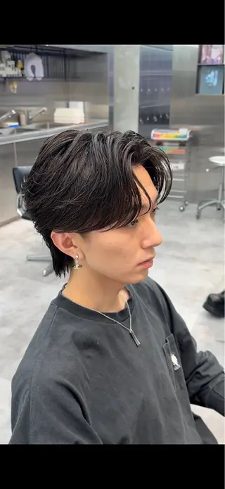 ショート パーマ メンズ 永野 凌多のヘアスタイル