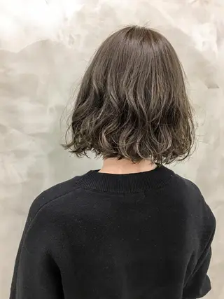 カラー モエ 代々木公園/神山町のヘアスタイル