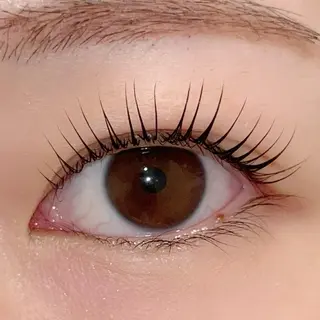 マツエク・マツパ ai一重専門🎀束感 まつげ🫧表参道の眉毛・アイブロウイメージ