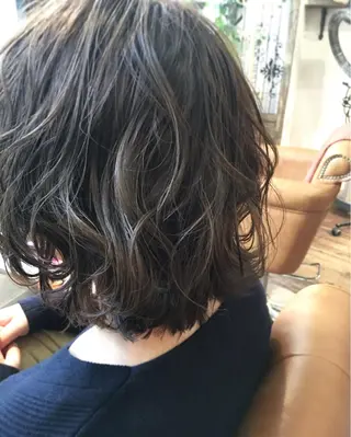 ミディアム カラー パーマ ヘアアレンジ 谷﨑 仁美のマツエク・マツパデザイン