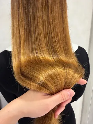 ロング カラー パーマ ヘアアレンジ メンズ LAVENDIA 初音のヘアスタイル