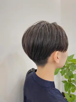 ショート 早稲田 千尋のヘアスタイル