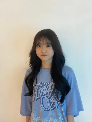 ロング 韓国ヘアメンズ・レデ ィース特化ミクのヘアスタイル