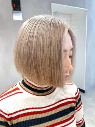 ショート カラー ハイトーン×レイヤー /遠藤将太のヘアスタイル