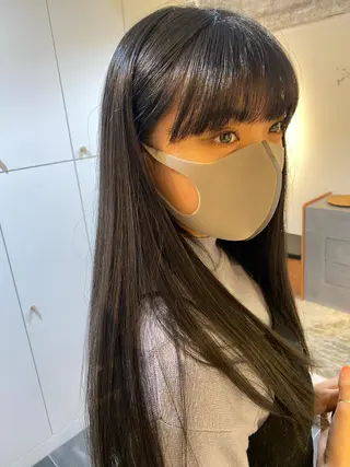 ロング カラー 砂原 ひよりのヘアスタイル