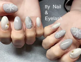 ネイル tty Nail&Eyelash所属・利光 絵瑠のネイルデザイン