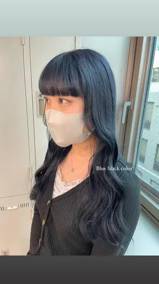 ロング カラー パーマ ヘアアレンジ メンズ キッズ ネイル マツエク・マツパ アイブロウ 透明感カラー・レイヤ ー🎀amika🎀のヘアスタイル