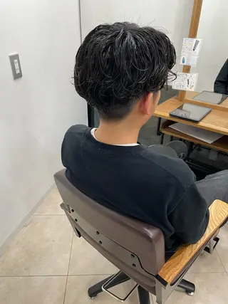 パーマ メンズ _WHITE 佐伯 碧のヘアスタイル