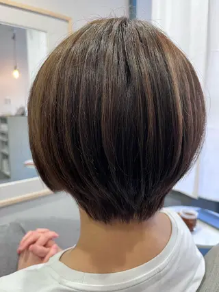 ショート カラー liL  hair サトウリョウタのヘアスタイル