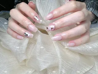 ネイル M.T nailのネイルデザイン