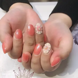 ネイル ガレンドウ 白澤 愛子のネイルデザイン