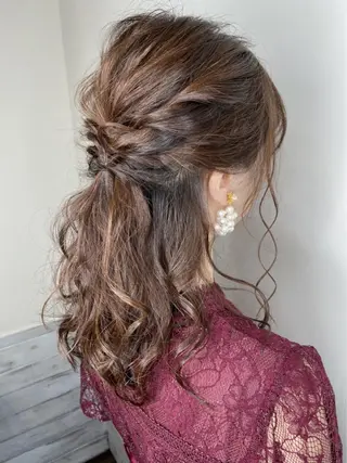 ヘアアレンジ オーナースタイリスト 奈須雄紀のヘアスタイル