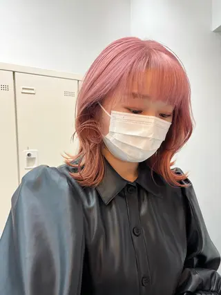 ミディアム カラー タカノ ノゾミのヘアスタイル
