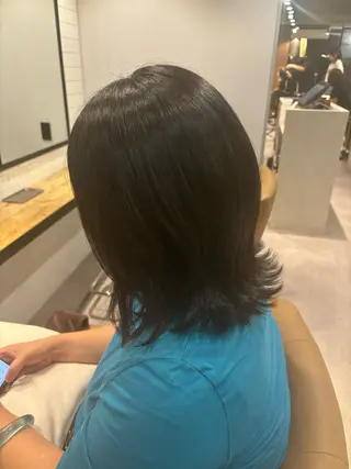 ミディアム • ユリナのヘアスタイル