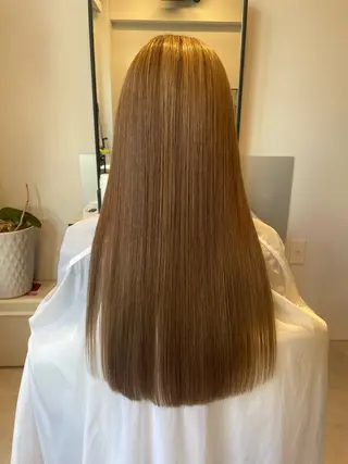ロング カラー 髪質改善✨透明感カラ ー🌈シエルブルーのヘアスタイル