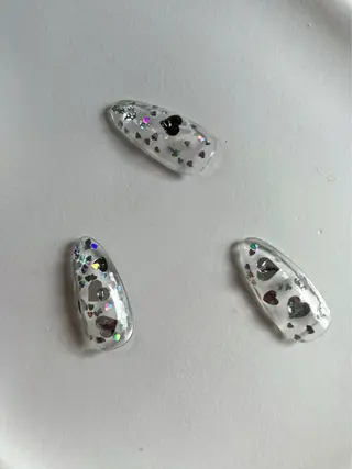 ネイル 須藤 紗彩のネイルデザイン