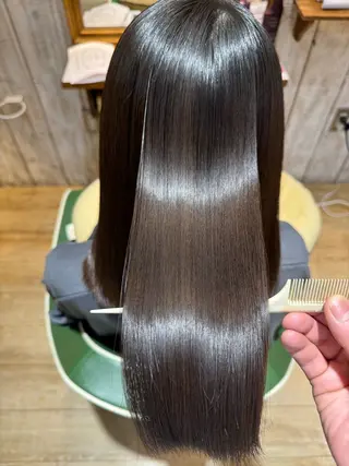 セミロング カラー 艶美髪マスター 店長✂︎YUKKEのヘアスタイル