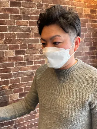 ショート カラー パーマ ヘアアレンジ メンズ キッズ ネイル マツエク・マツパ アイブロウ 久木原 ゆりのヘアスタイル