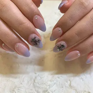 ネイル マキノ ユイのネイルデザイン